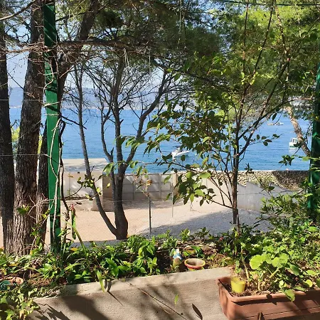 House Nostalgia Tatil Evi Slatine